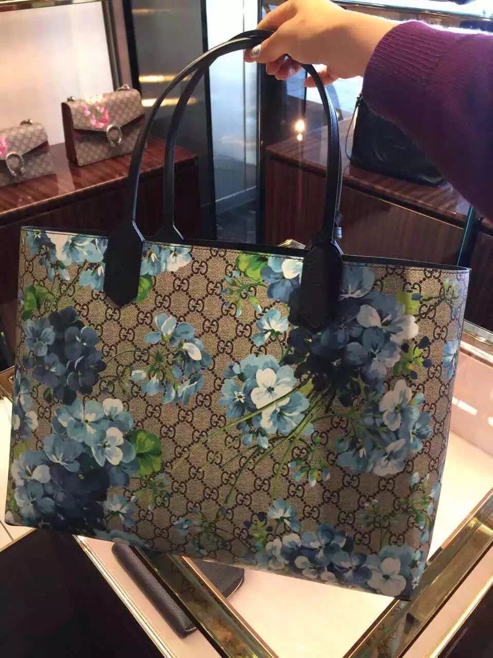 Authentic Gucci Reversible GG Blooms Tote Bag 368568 Blue